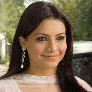 من هي بطلة مسلسل قدرى انت