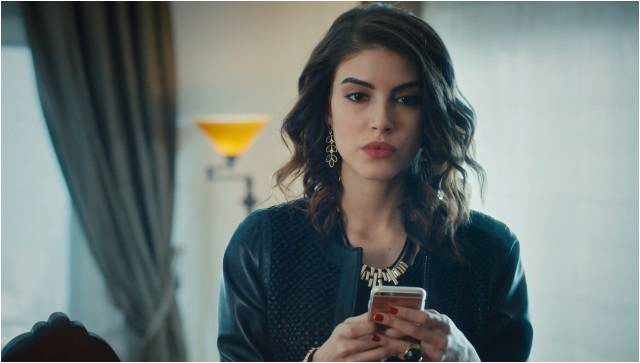 من هي بطلة المسلسل التركي الازهار الحزينة
