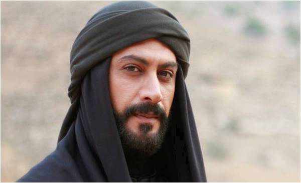 من هو بطل مسلسل الرحيل