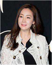 من هي اسم بطلة مسلسل winter sonata